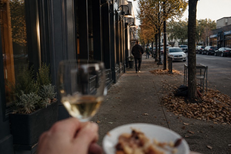 Healdsburg Boutique Wine and Food Pairing Walking Tour